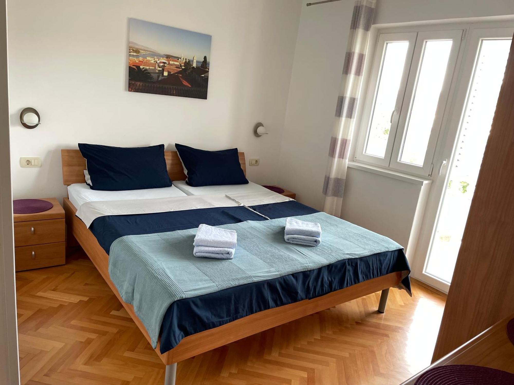Superior Rooms Sea Side View Rab Town Exteriör bild