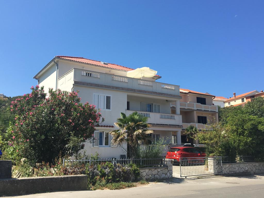 Superior Rooms Sea Side View Rab Town Exteriör bild